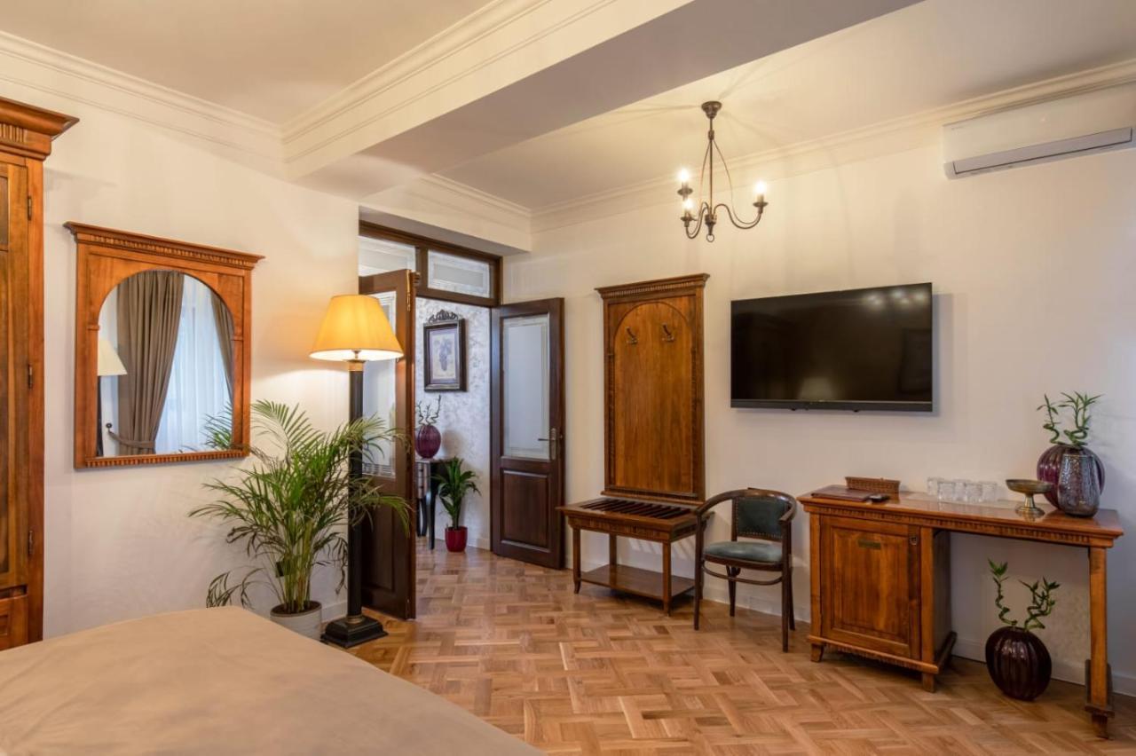 Clucerului Arc De Triomphe Hotell Bucureşti Eksteriør bilde