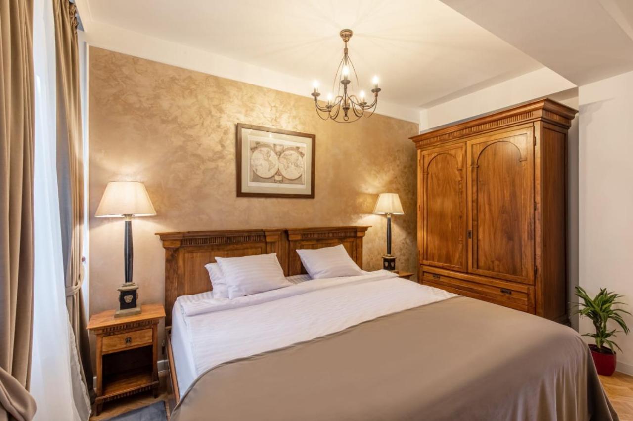 Clucerului Arc De Triomphe Hotell Bucureşti Eksteriør bilde