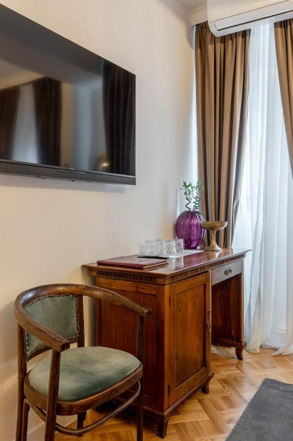 Clucerului Arc De Triomphe Hotell Bucureşti Eksteriør bilde